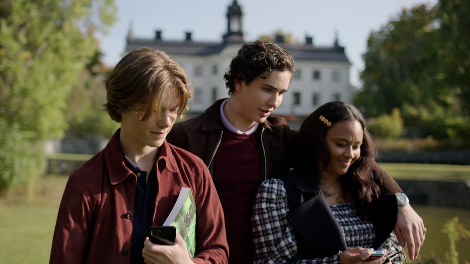 Young Royals TV Series Complete 3 Seasons DVD (2021-2024) - Image 3